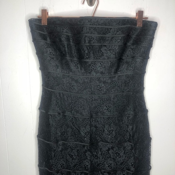 Tadashi Shoji Black Lace Strapless Cocktail Dress - Picture 2 of 7